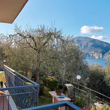 Esperia Apartment Brenzone sul Garda