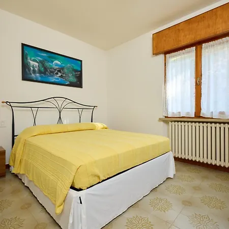 Esperia Apartment